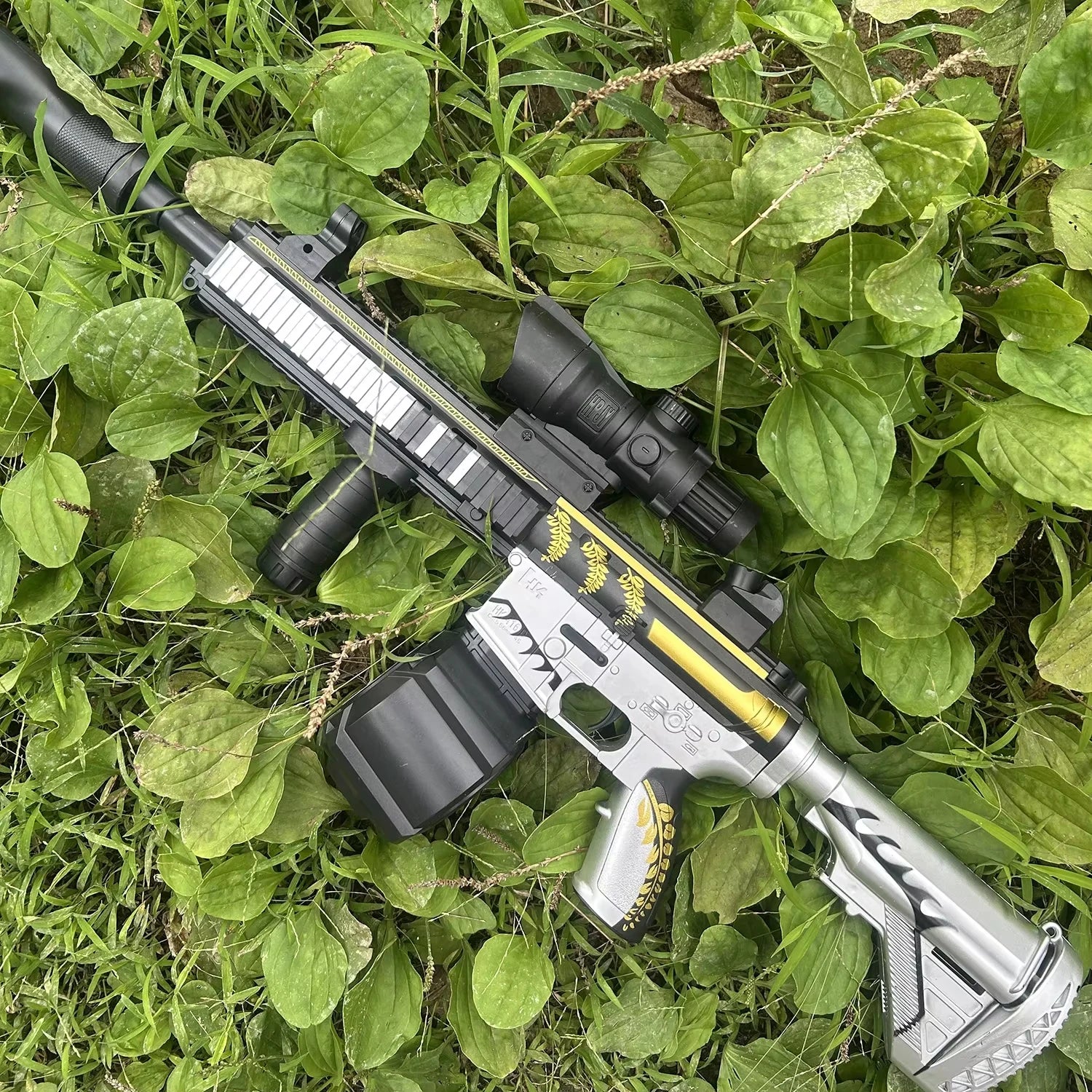 M416 Classic Manual Pull-Up Mode Gel Ball Toy Gun with Elastic Gel for Boys Outdoor Play Holiday Christmas Gift